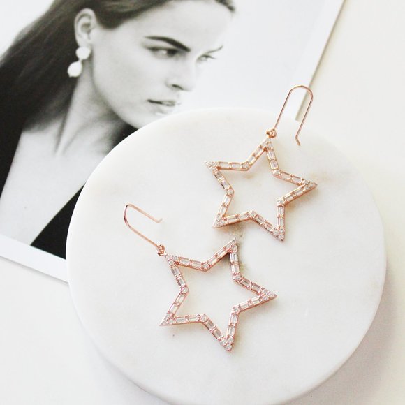 Big Star Earrings 2025 | epicamlv.com